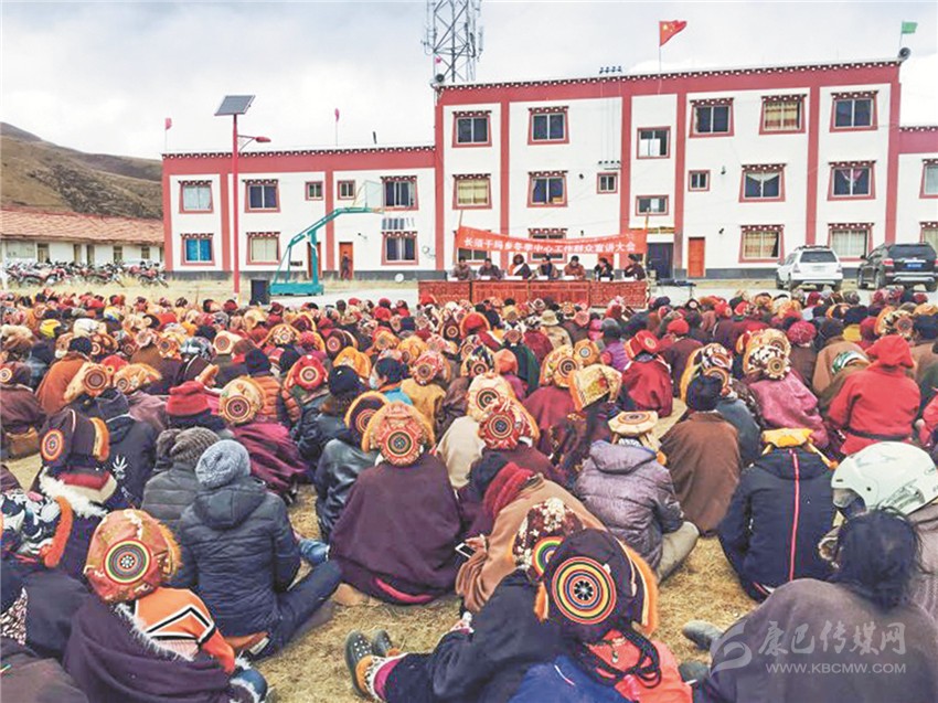 石渠縣開展“千人大下鄉(xiāng)” 、“千人大宣講”、“千人大走訪”活動掠影